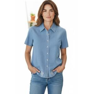 Denim & Co. Studded Flower Button Front Shirt size Medium